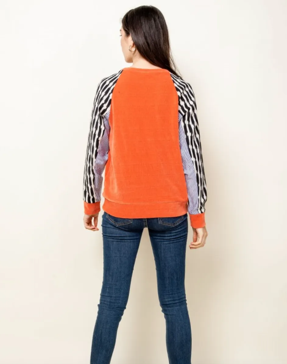 Long Sleeve Raglan Top