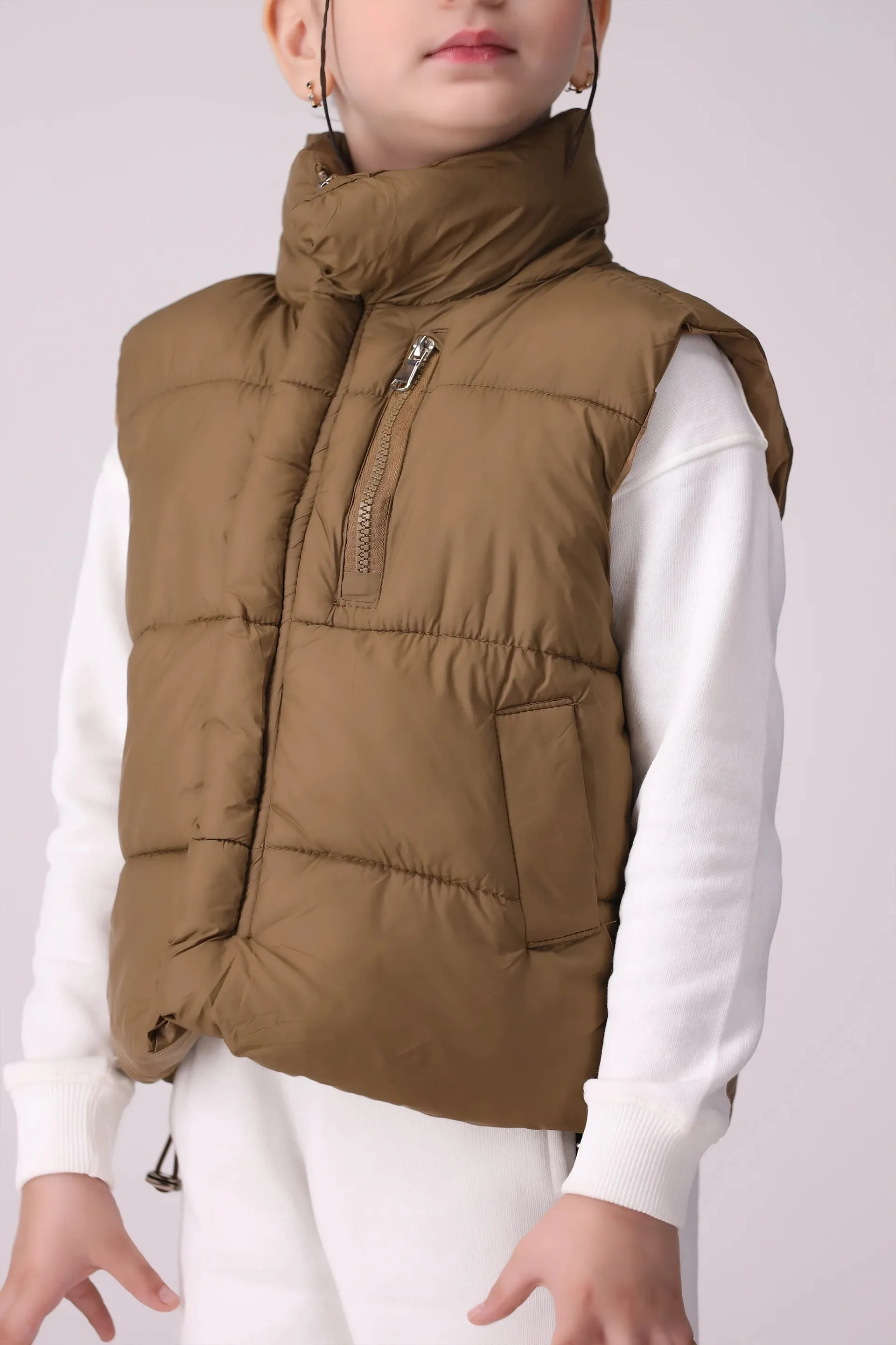 Mock Neck Quilted Gilet