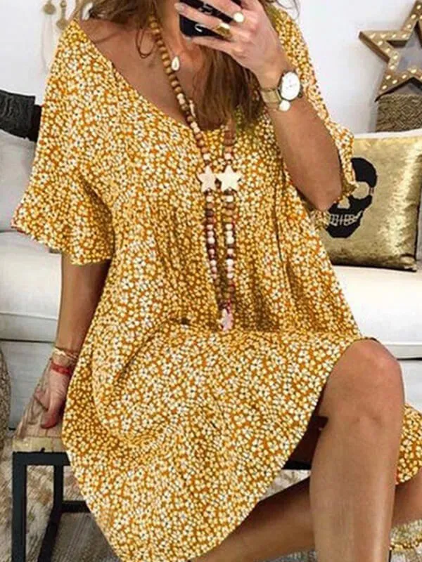 Prettybeautie Printed V-Neck Bell-Sleeve Dress