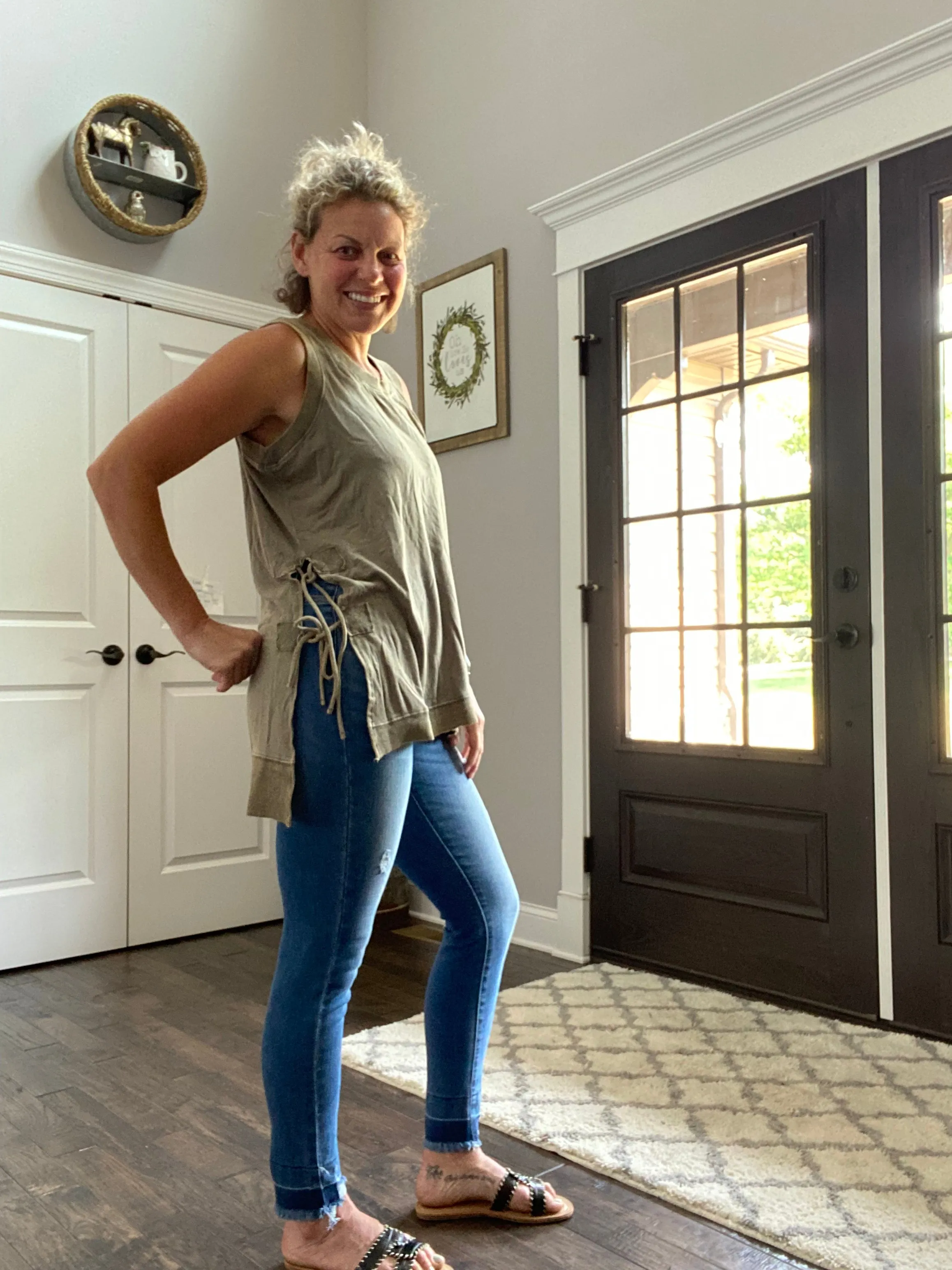 Sleeveless knit tank