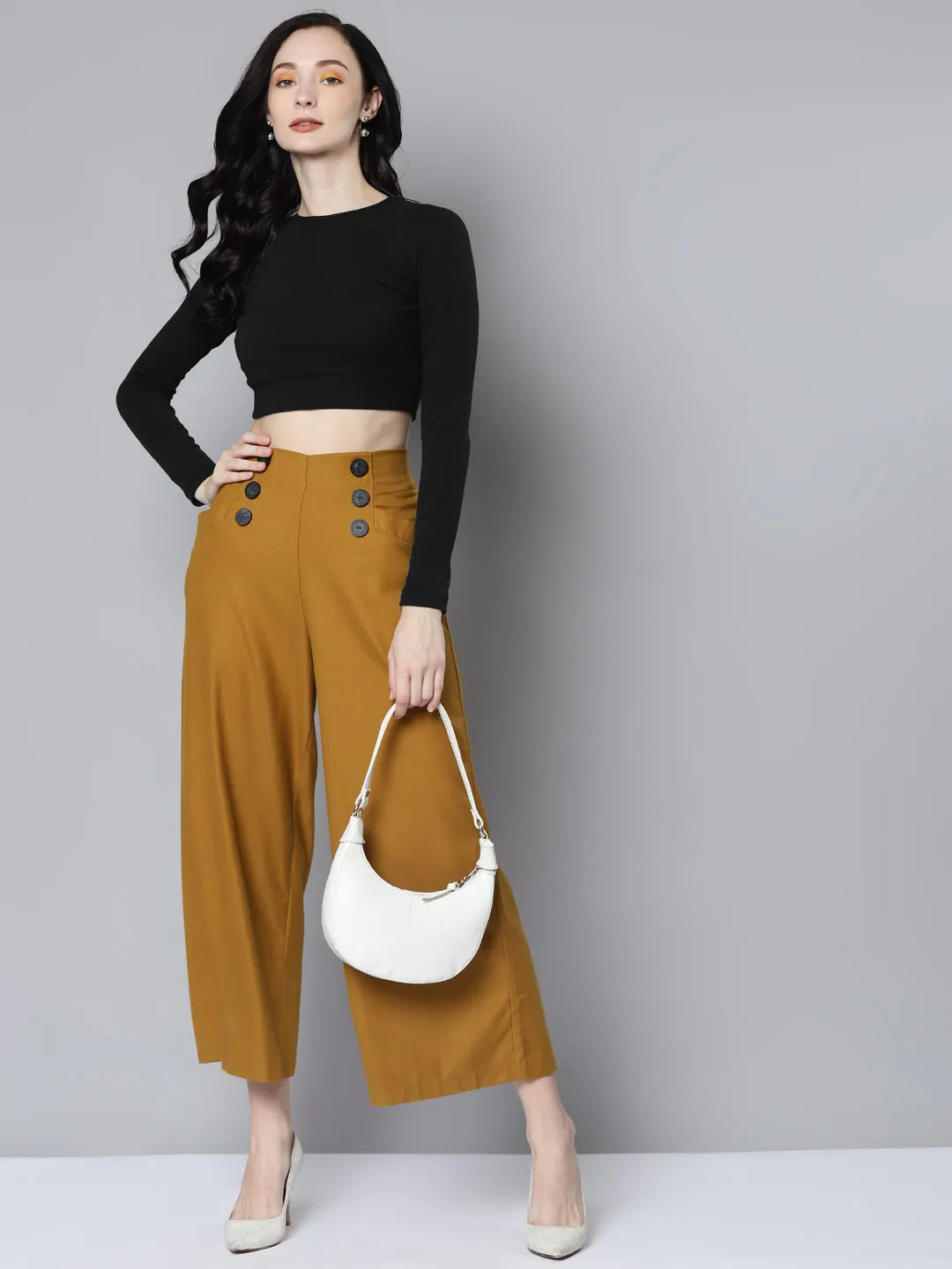 Women Black Rib Full Sleeve Active Crop Top